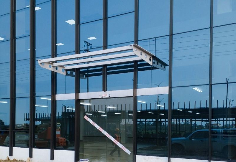 Cửa tự động chất lượng cao: Tiêu chuẩn vàng cho không gian hiện đại