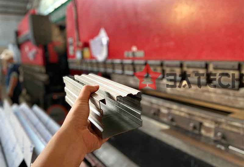 Gia công chấn gấp inox bào rãnh V chất lượng, uy tín nhất tại Hà Nội